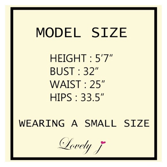 Bull Horn Print Sleeveless Maxi Dress - Picture 3 of 3